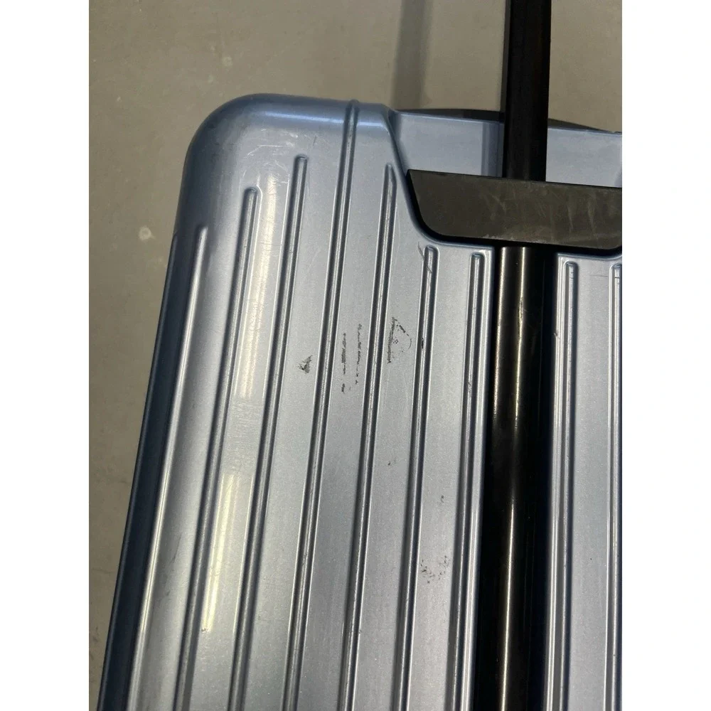 Rimowa Salsa Air Cabin 34L Carry On 21